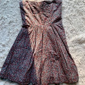 Floral strapless dress